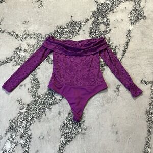AFRM Los Angelas Bodysuit Womens Sz M Purple Lennox Ruched Off Shoulder Lace